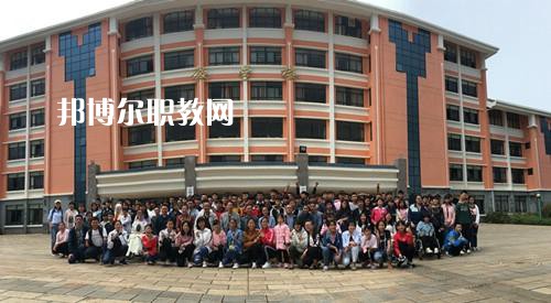 云南民族中等專業(yè)學(xué)校2021年報名條件、招生要求、招生對象