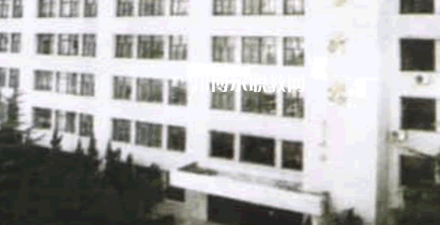 安徽工商行政管理學(xué)校2021年報名條件、招生要求、招生對象