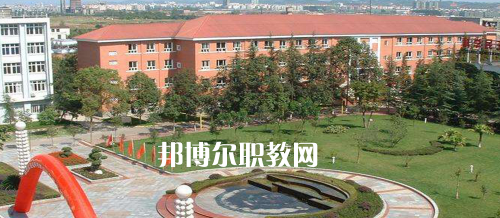 四川工程職業(yè)技術(shù)學(xué)院2021年報(bào)名條件、招生要求、招生對象