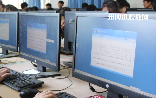 杭州2022年中專計算機(jī)學(xué)校專業(yè)都學(xué)什么