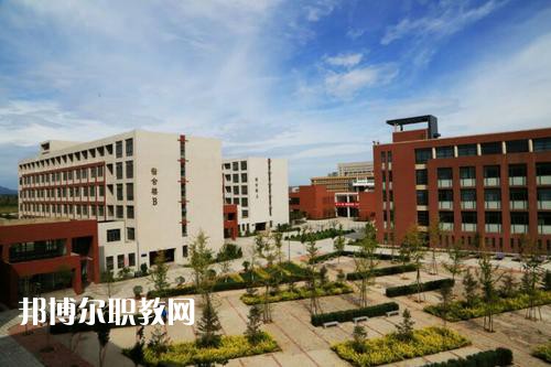 遷安職業(yè)技術教育中心2021年報名條件、招生要求、招生對象