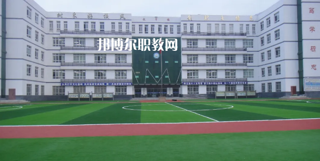 文縣職業(yè)技術學校2022年報名條件、招生要求、招生對象