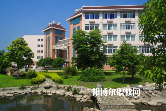 重慶五里店職業(yè)中學(xué)2022年報(bào)名條件、招生要求、招生對(duì)象 
