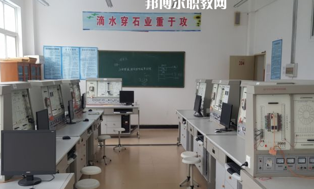 貴陽(yáng)白云區(qū)職業(yè)技術(shù)學(xué)校怎么樣、好不好