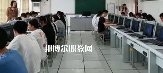 蒲江職業(yè)中專學校2022年報名條件、招生要求、招生對象
