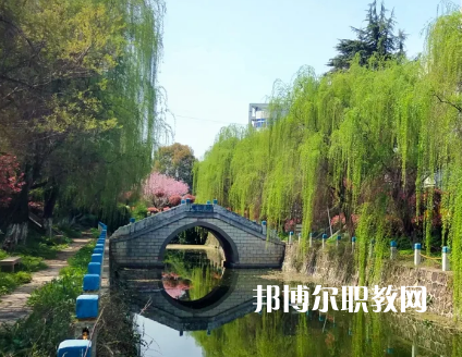 常州市工貿(mào)高級(jí)技工學(xué)校2022年報(bào)名條件、招生要求、招生對(duì)象