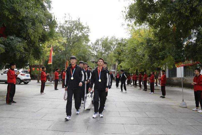 平?jīng)鲠轻嘉奈鋵W(xué)校2022年報(bào)名條件、招生要求、招生對(duì)象