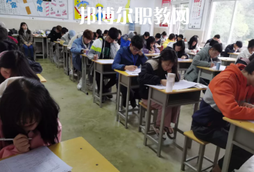 赤水中等職業(yè)學(xué)校2022年學(xué)費、收費多少