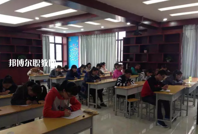 蘭州華志藝術(shù)學(xué)校2022年報(bào)名條件、招生要求、招生對(duì)象