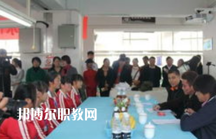 貴州盤州職業(yè)技術(shù)學校2022年學費、收費多少