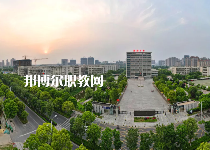 江蘇海安中等專業(yè)學(xué)校2022年報名條件、招生要求、招生對象