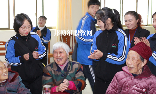 銅仁碧江中等職業(yè)學校2022年報名條件、招生要求、招生對象