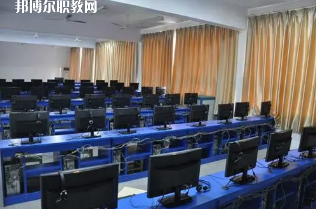 四川省信息通信學(xué)校2022年報名條件、招生對象、招生要求