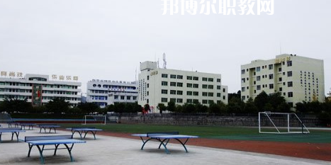 閬中江南高級職業(yè)中學(xué)2022年報名條件、招生要求、招生對象