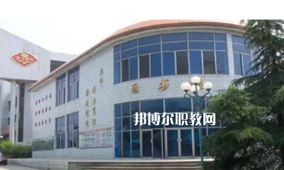 陽旅游職業(yè)學校2022年報名條件、招生要求、招生對象