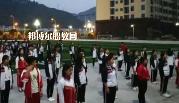 沿河土家族自治縣中等職業(yè)學(xué)校2022年報(bào)名條件、招生要求、招生對(duì)象