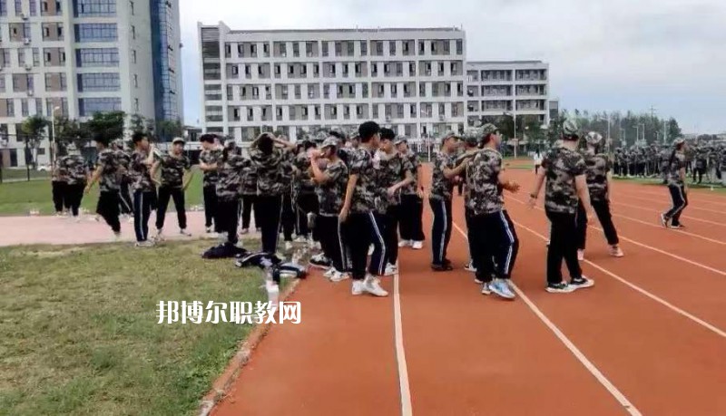 淮安工業(yè)中等專業(yè)學(xué)校2022年報名條件、招生要求、招生對象