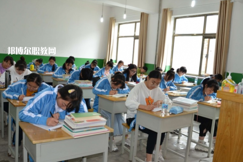 甘肅省廣播電視學(xué)校2022年報(bào)名條件、招生要求、招生對象
