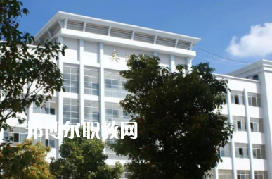 鹽源職業(yè)技術(shù)中學(xué)校2022年報(bào)名條件、招生要求、招生對(duì)象