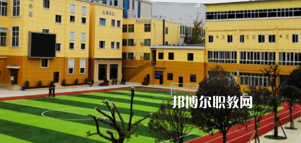 成都市育華職業(yè)學(xué)校2022年學(xué)費(fèi)、收費(fèi)多少