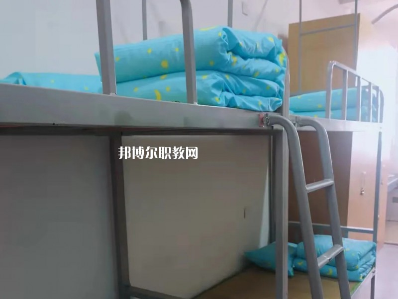 江蘇建湖中等專業(yè)學(xué)校2022年宿舍條件