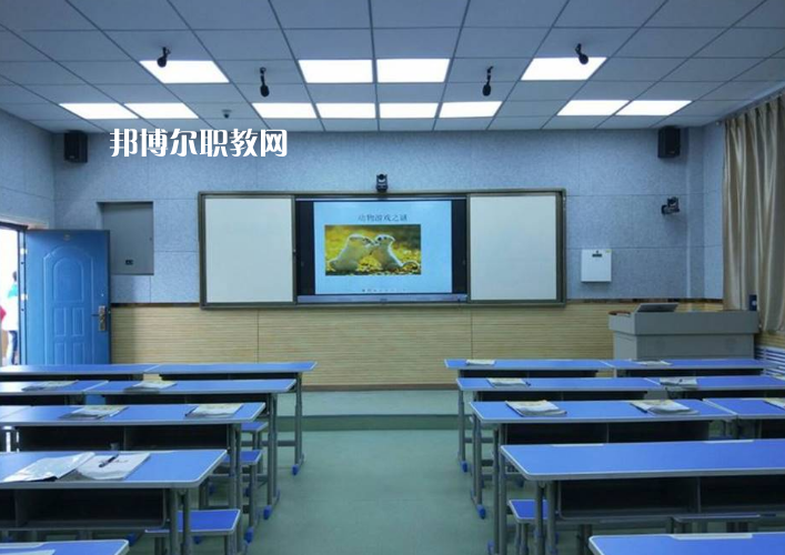 楊陵區(qū)職業(yè)教育中心2022年報(bào)名條件、招生要求、招生對(duì)象