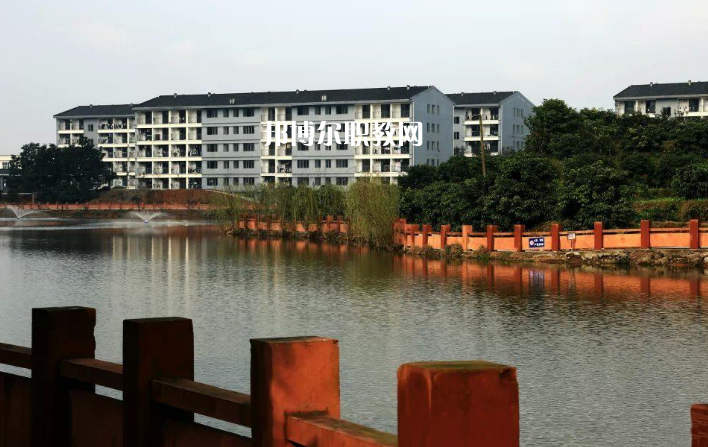 合江少岷職業(yè)技術學校怎么樣、好不好