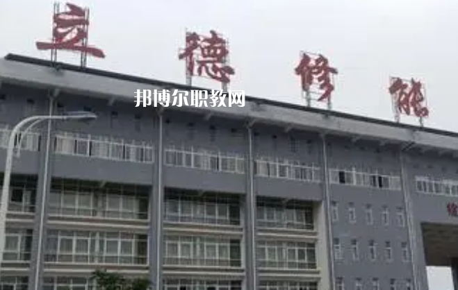 貴州興仁民族職業(yè)技術(shù)學(xué)校2022年報(bào)名條件、招生要求、招生對(duì)象