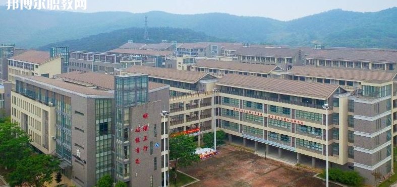 佛山高明區(qū)高級技工學(xué)校2022年招生辦聯(lián)系電話