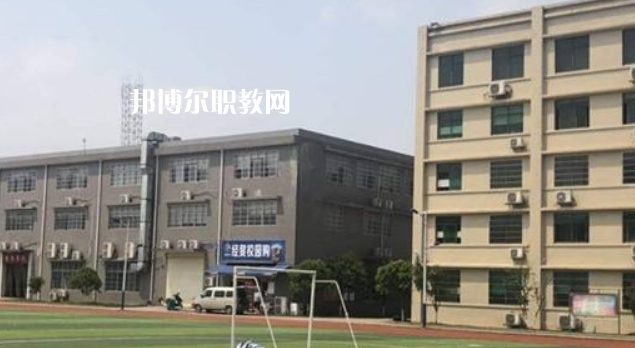 孟連縣職業(yè)高級(jí)中學(xué)2022年報(bào)名條件、招生要求、招生對(duì)象