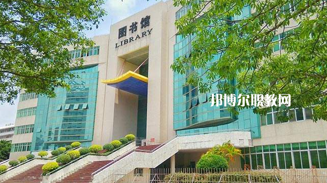 廣東石油化工職業(yè)技術(shù)學(xué)校2022年報(bào)名條件、招生要求、招生對象
