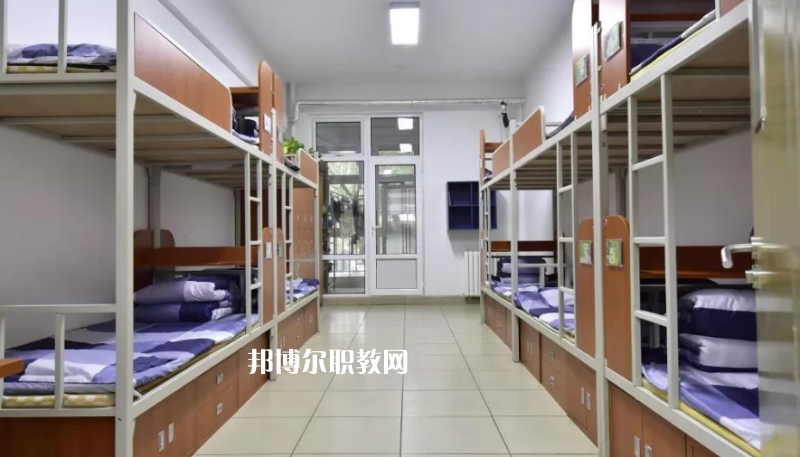 邯鄲康源中等專(zhuān)業(yè)學(xué)校2022年宿舍條件