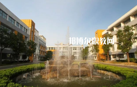 淮安文化藝術(shù)學校2022年報名條件、招生要求、招生對象