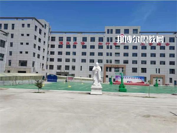 新平縣職業(yè)高級中學(xué)2022年招生錄取分數(shù)線