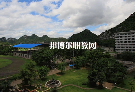 廣西商業(yè)學(xué)校怎么樣、好不好