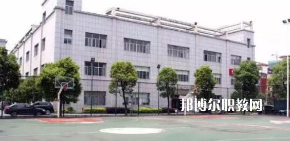 澄江縣職業(yè)高級中學2022年報名條件、招生要求、招生對象