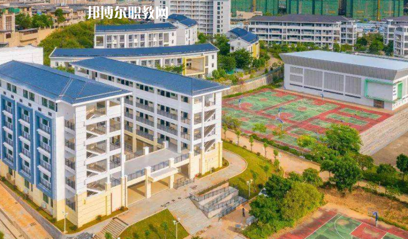 梅州英才外語學(xué)校2022年報(bào)名條件、招生要求、招生對象