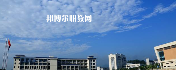 惠州東江職業(yè)技術(shù)學(xué)校2022年報名條件、招生要求、招生對象