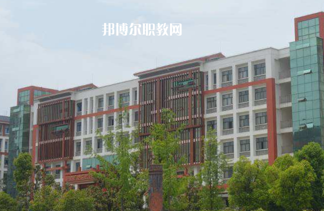 黔西南民族職業(yè)技術(shù)學院(中職部)2022年報名條件、招生要求、招生對象