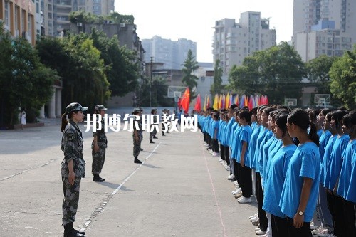 昆明醫(yī)藥職業(yè)技術(shù)學(xué)校2022年學(xué)費(fèi)、收費(fèi)多少