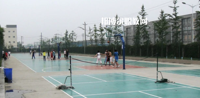 曲靖麒麟職業(yè)技術(shù)學(xué)校2022年學(xué)費(fèi)、收費(fèi)多少