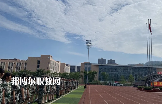 曲靖麒麟職業(yè)技術(shù)學(xué)校2022年報名條件、招生要求、招生對象