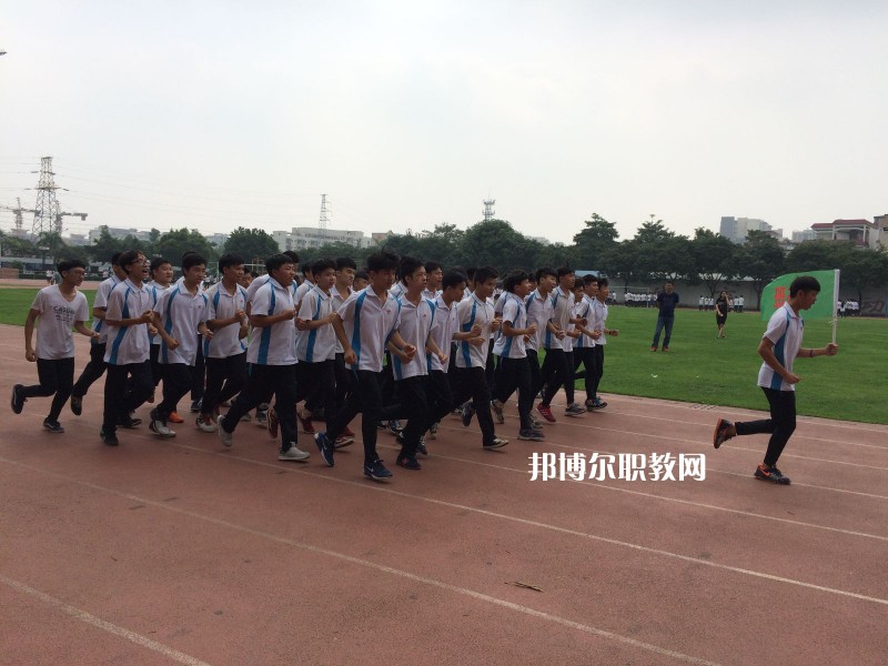 佛山順德區(qū)胡錦超職業(yè)技術(shù)學(xué)校2022年報名條件、招生要求、招生對象