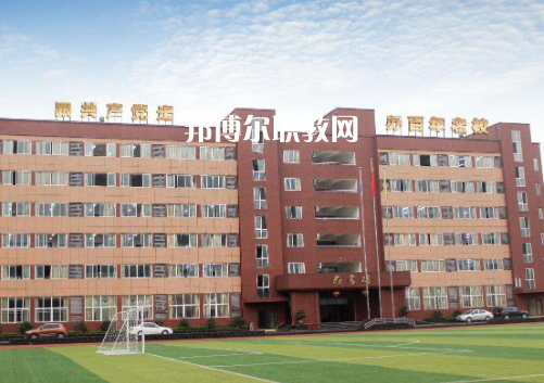 重慶工業(yè)管理職業(yè)學(xué)校2022年報(bào)名條件、招生要求、招生對(duì)象