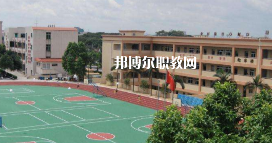 楚雄民族中等專業(yè)學(xué)校2022年報(bào)名條件、招生要求、招生對(duì)象