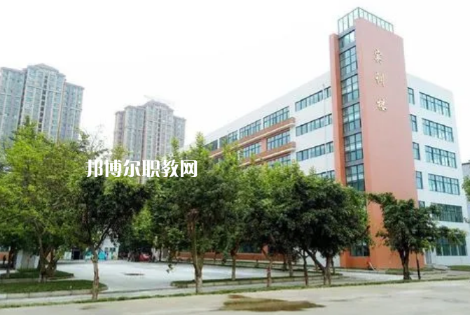 昆明現(xiàn)代科技學校2022年學費、收費多少