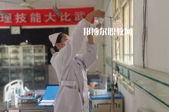 臺州護(hù)士學(xué)校2022年報名條件、招生要求、招生對象
