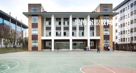 四川屏山職業(yè)技術(shù)學(xué)校2022年報名條件、招生要求、招生對象