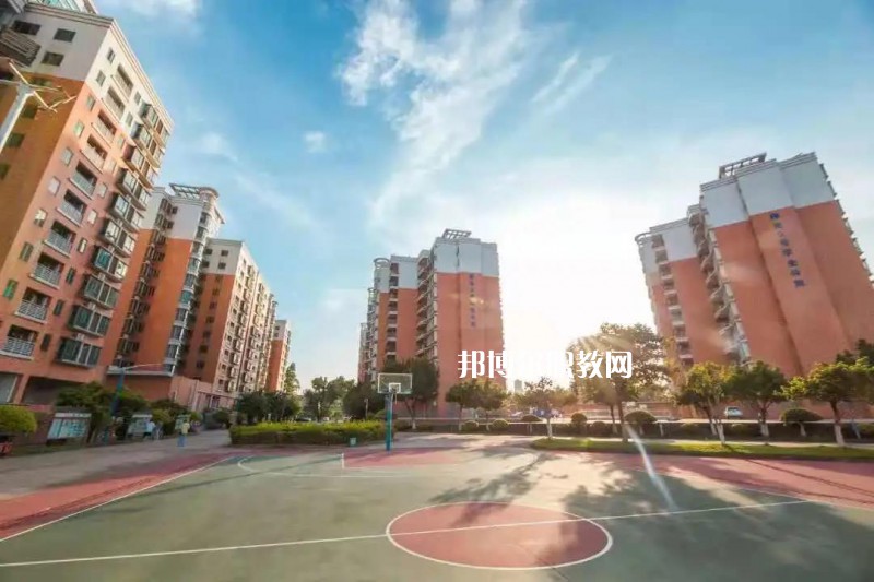東莞南博職業(yè)技術(shù)學(xué)校2022年學(xué)費、收費多少
