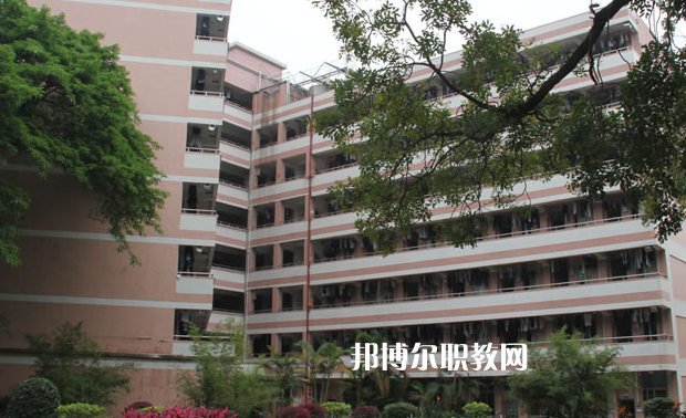 廣州輕工職業(yè)學(xué)校2022年學(xué)費(fèi)、收費(fèi)多少